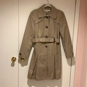 Kenneth Cole tan trench coat